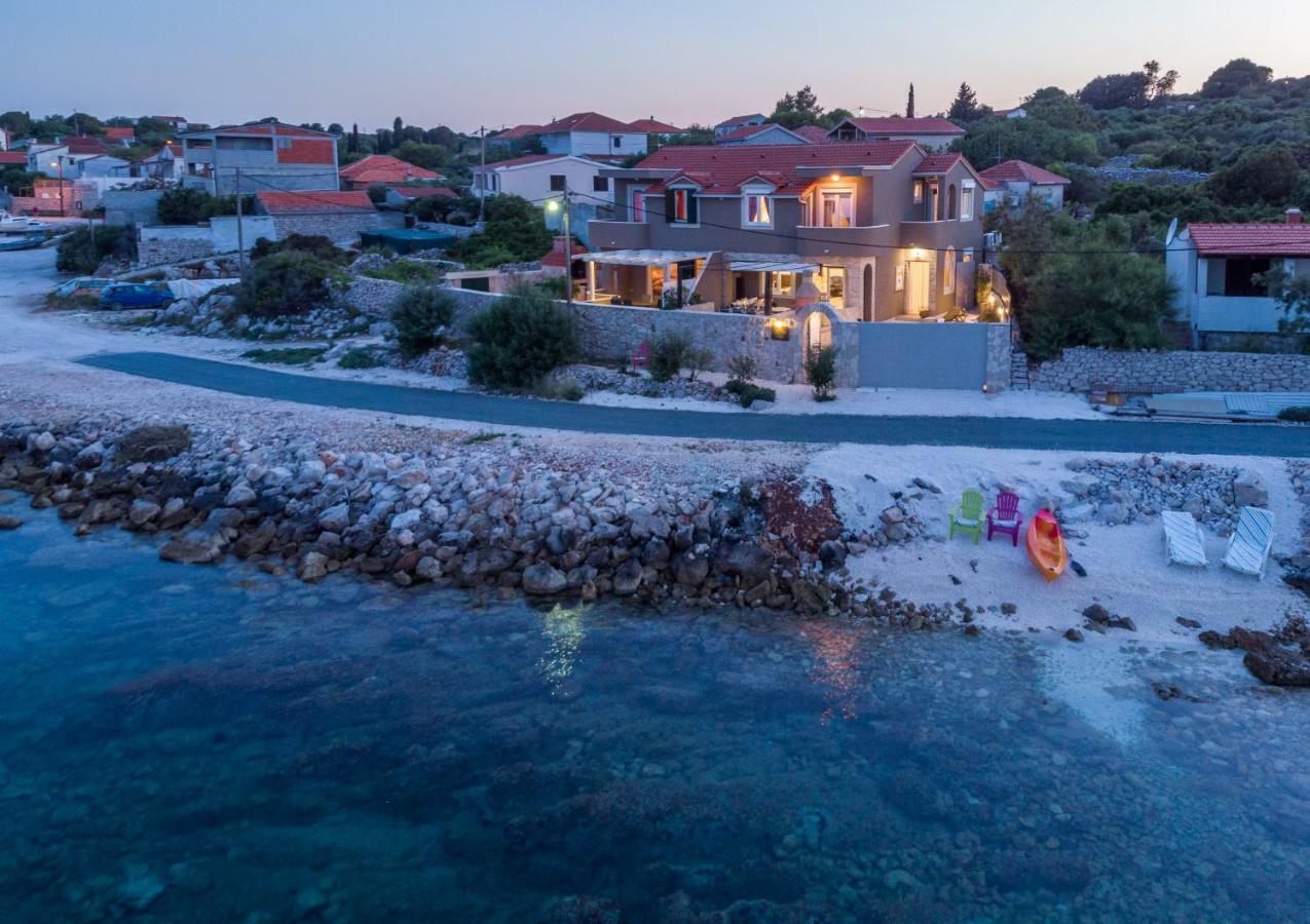 Villa Insula Ventum Trogir Exteriör bild