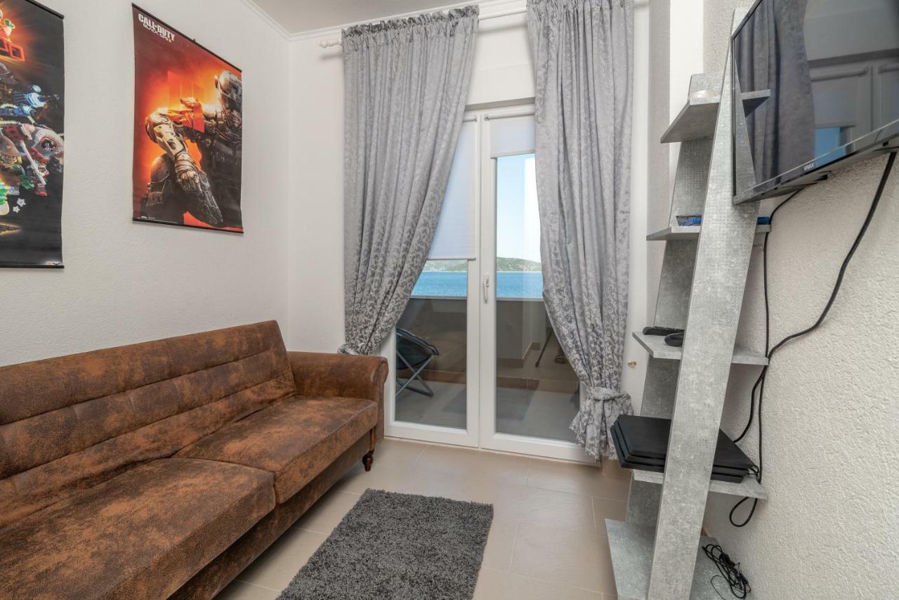 Villa Insula Ventum Trogir Exteriör bild